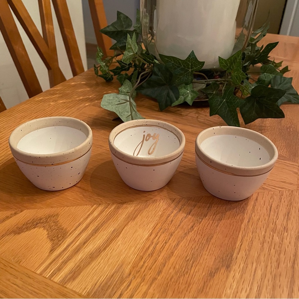 Mud Pie Joy Gold Stoneware Ramekins